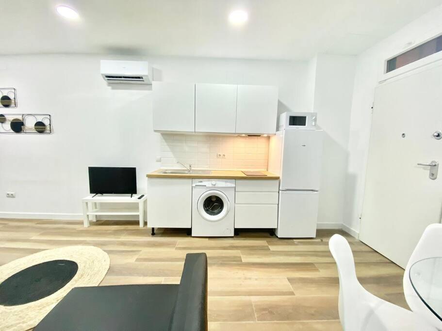 Madrid Rio Amparo Usera Екстер'єр фото