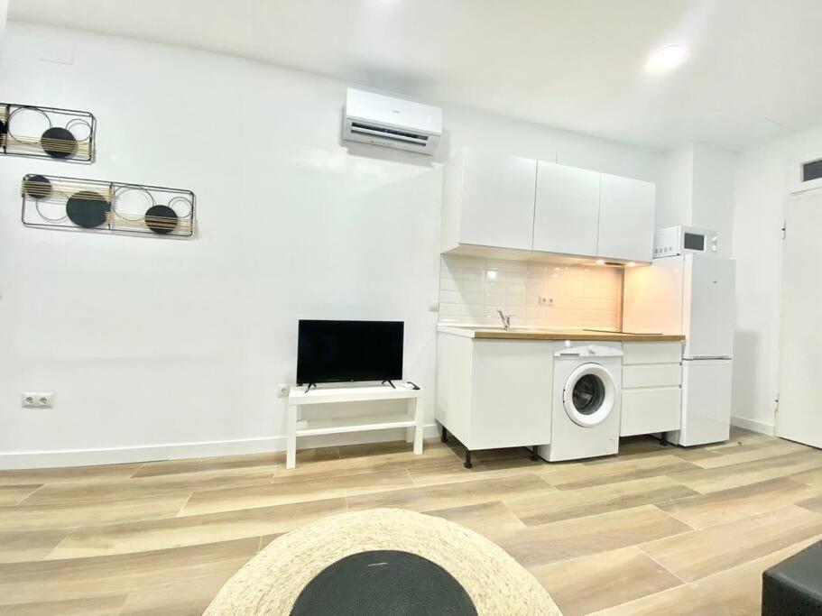 Madrid Rio Amparo Usera Екстер'єр фото